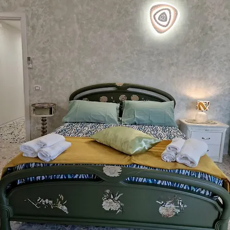 Casa Vacanze Fiore Ciampino Airport - Rome Station - 108 Mqs