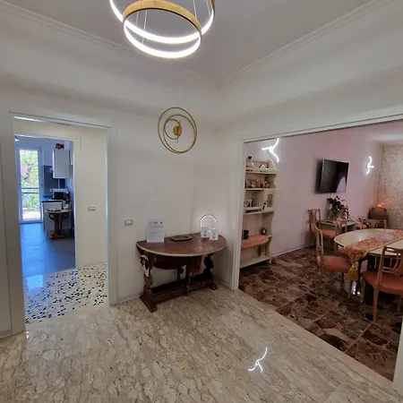 Apartment Casa Vacanze Fiore Ciampino Airport - Rome Station - 108 Mqs *