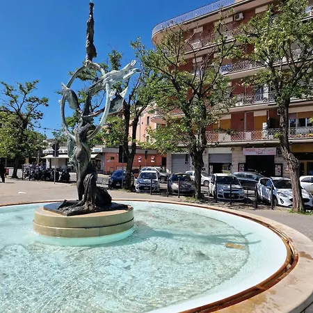 Casa Vacanze Fiore Ciampino Airport - Rome Station - 108 Mqs Ciampino