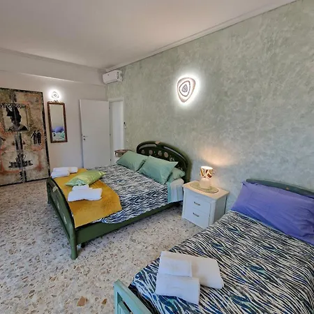 Casa Vacanze Fiore Ciampino Airport - Rome Station - 108 Mqs * Ciampino